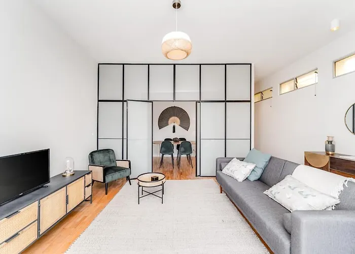 Апартаменты Nomad's By Sta Catarina Flats - 3bed *