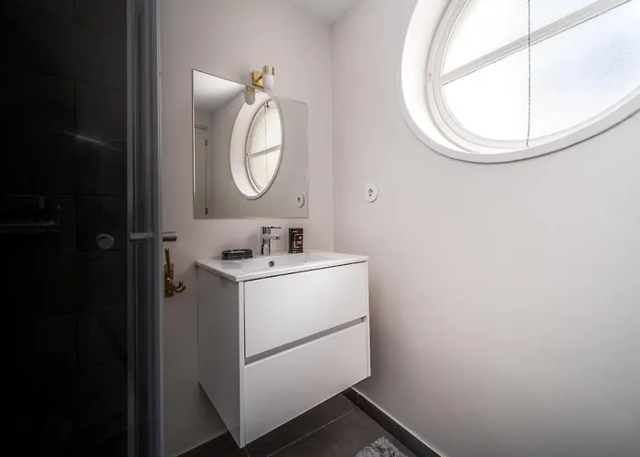 Διαμέρισμα Nomad's By Sta Catarina Flats - 3bed *