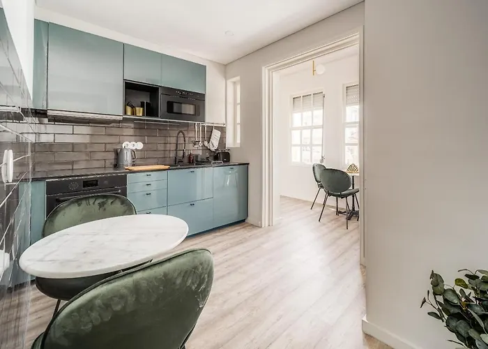 Nomad's By Sta Catarina Flats - 3bed