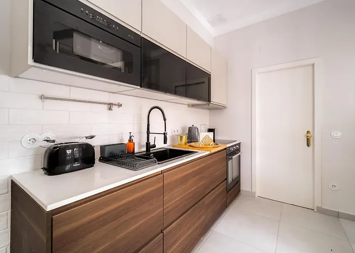 Nomad's By Sta Catarina Flats - 3bed Apartament *