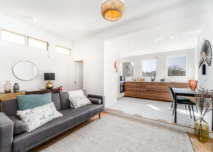 Nomad's By Sta Catarina Flats - 3bed *