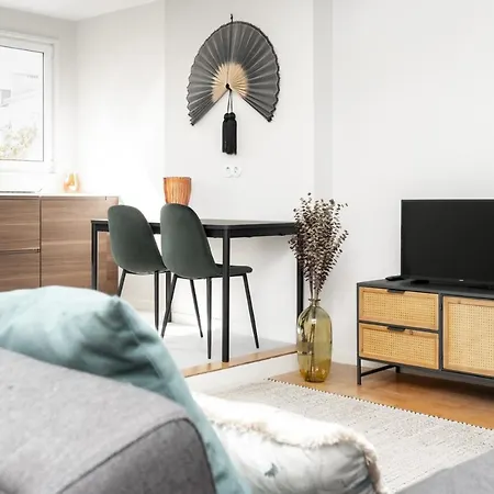 Nomad's By Sta Catarina Flats - 3bed