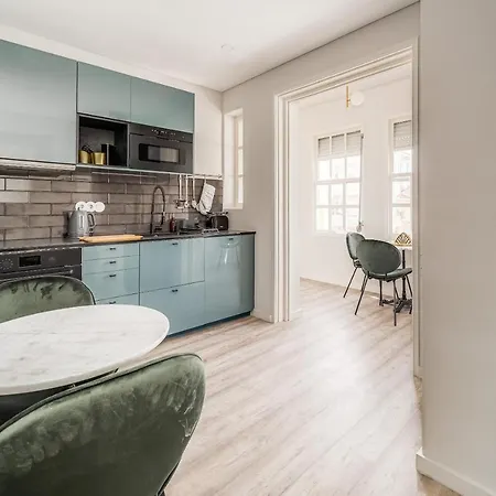 Nomad's By Sta Catarina Flats - 3bed